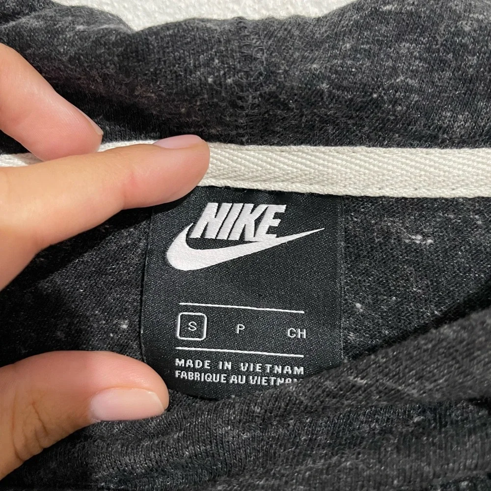 Nike Charcoal Gray Hoodie - Picture 4 of 6